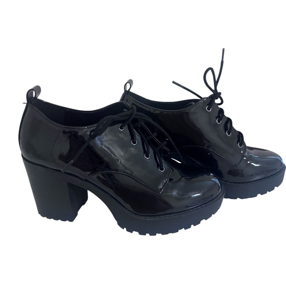 Soda Black Patent Lace-Up Heels - Picture 2 of 7